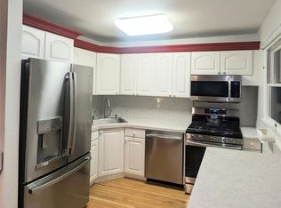 94 Walter Ct, Commack, NY 11725