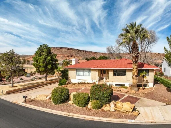 1054 Wesley Powell Dr, Saint George, UT 84790