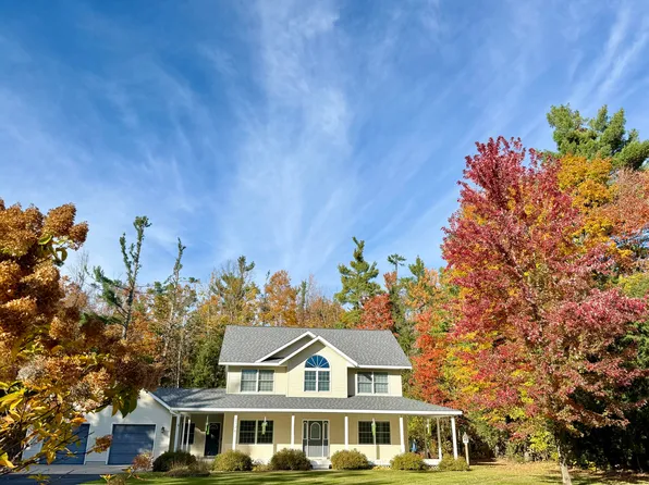 2176 Deepwoods Dr, Gaylord, MI 49735