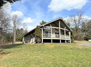 251 Old Hollow Trl, Fancy Gap, VA 24328