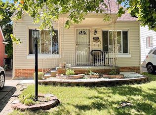 7481 Rutherford St, Detroit, MI 48228