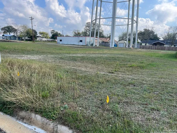 307 W Huntington LOT 2-1, Beeville, TX 78102