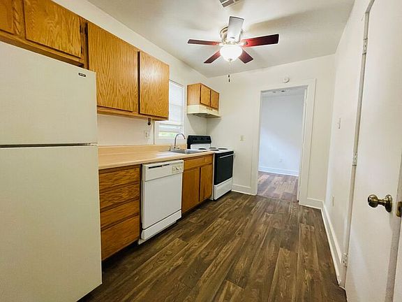5th image of 517 W Maple Ave APT 2C