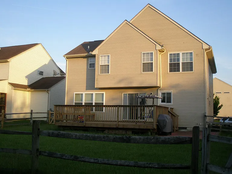 52 Maureen Way — Photo 13