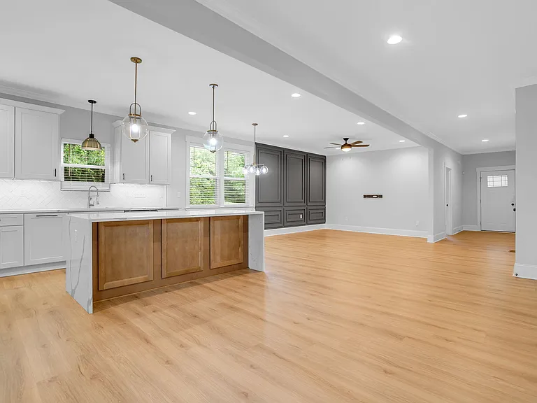 108 Averill St — Photo 19