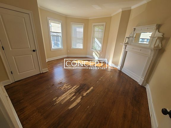5th image of 2 Johnson Ave #3