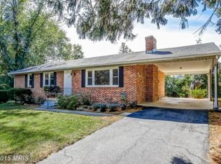 10617 Johns Hopkins Rd, Laurel, MD 20723