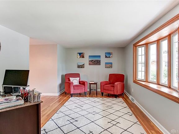 4th image of 509 Soter Pl