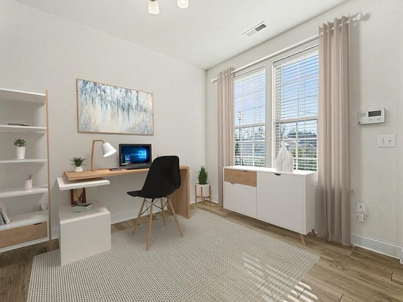 3rd image of 69 Sugarbush Ct