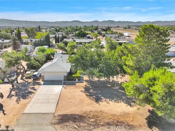 16445 Joshua St, Hesperia, CA 92345