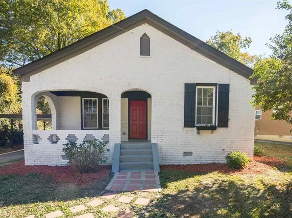 2300 Dauphine St, East Pt, GA 30344