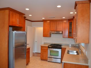 3840 Colegrove St, San Mateo, CA 94403