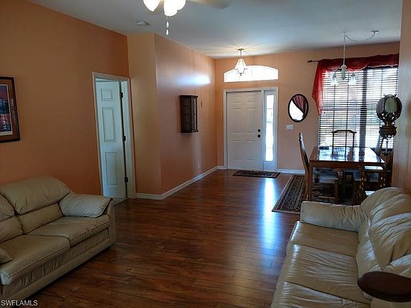 3rd image of 4132 Olde Meadowbrook Ln