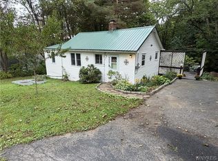 7731 Zimmerman Rd, Hamburg, NY 14075