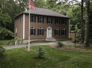 352 Dudley Oxford Rd, Dudley, MA 01571