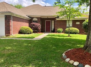 208 McVoy Dr, League City, TX 77573