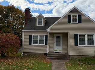 182 Broad St, Manchester, CT 06042