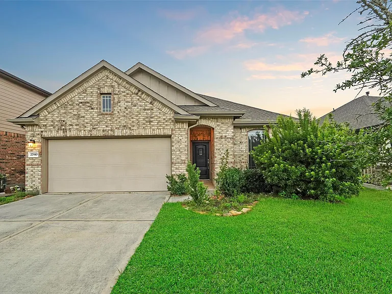 27910 Augusta View Dr — Photo 2