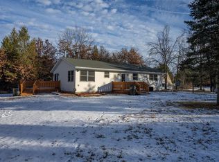 N9883 16th Ave, Necedah, WI 54646