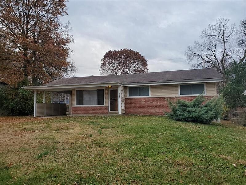 1st image of 2246 Hollis Dr