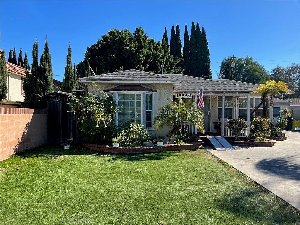 15550 Bellflower Blvd, Bellflower, CA 90706 Zillow