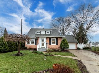 4547 Amber Ct, Buffalo, NY 14219