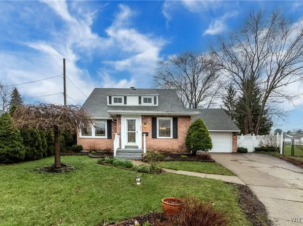 4547 Amber Ct, Buffalo, NY 14219