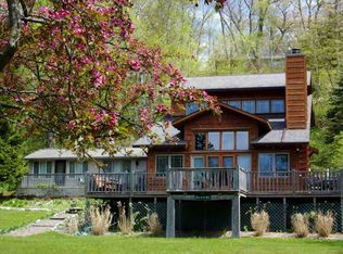 1018 N Lamkin Rd, Harbor Springs, MI 49740