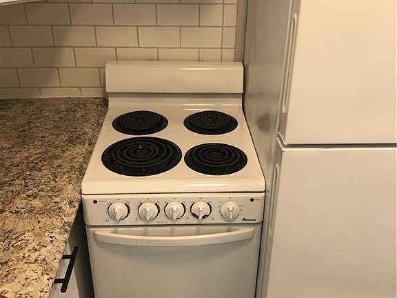 4th image of 2403 Sewells Point Rd APT 3