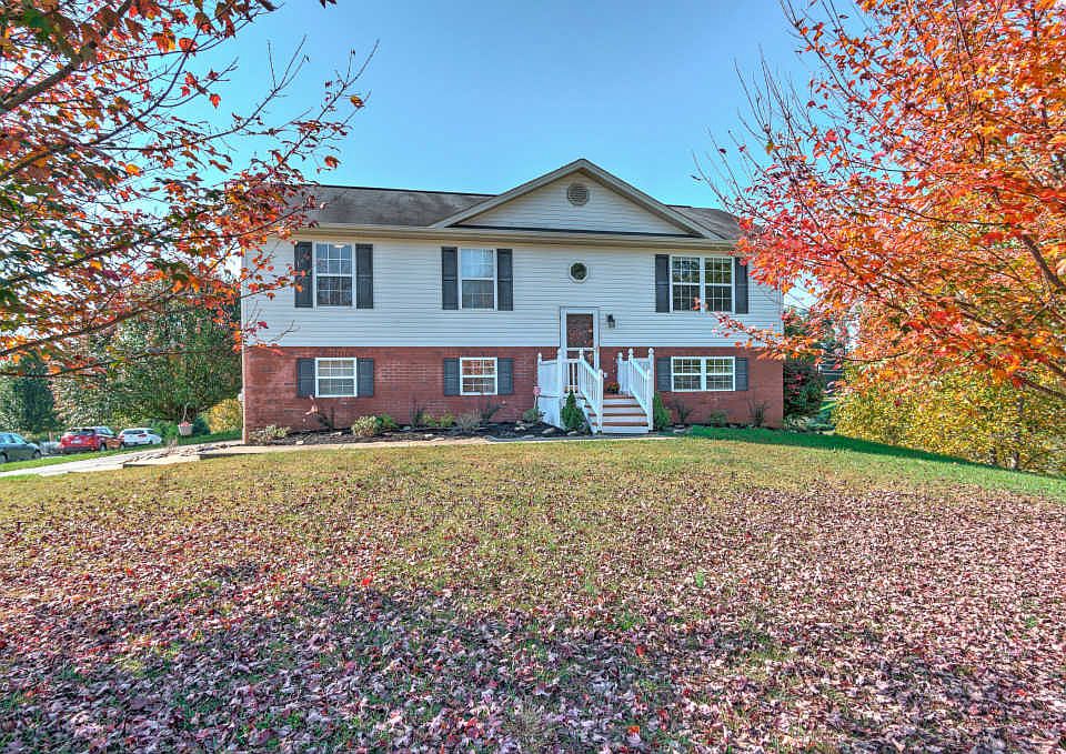 1st image of 124 Emma Grace Dr
