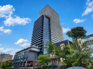 101 Erskine Ave #915, Toronto, ON M4P 0C5