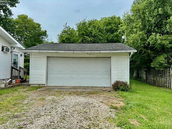 2nd image of 8410 N Township Road 1166