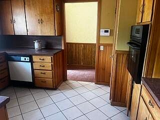 5th image of 2513 52nd St