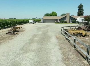 11313 S Bethel Ave, Selma, CA 93662
