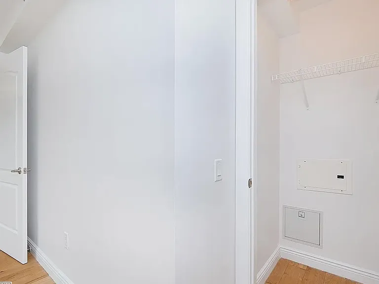 3440 Guider Ave #2E — Photo 18