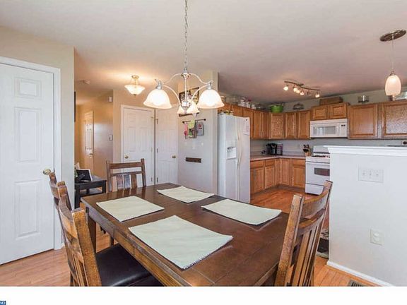 5th image of 1001 Balley Dr