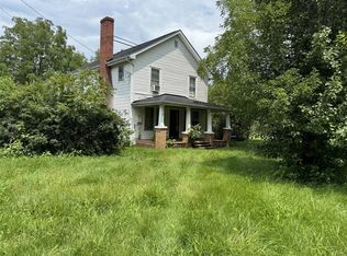 110 Millers Creek Rd, Max Meadows, VA 24360