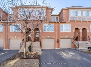 5030 Heatherleigh Ave #77, Mississauga, ON L5V 2G7