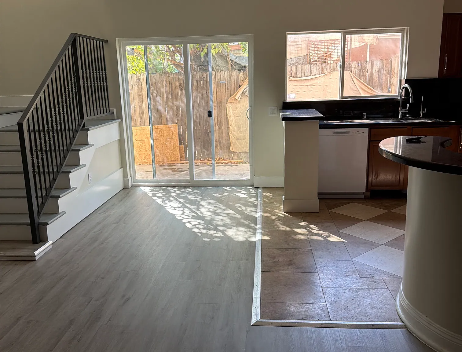3 bed, 2.5 bath, 1800 sqft, $3,250 — Photo 1