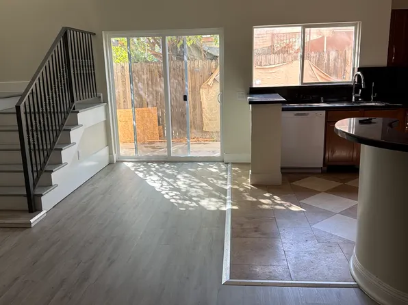 12932 Vanowen St Unit 2, North Hollywood, CA 91605