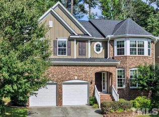 904 Bentbury Way, Cary, NC 27518