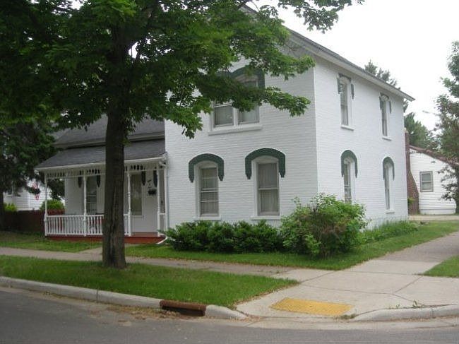 1st image of 801 Park Ave