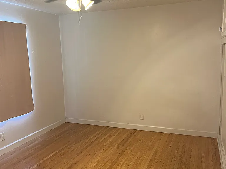 2-1224 N Mansfield Ave — Photo 15