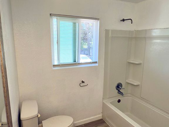 4th image of 28144 Via Princesa APT 4