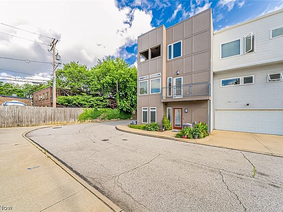2nd image of 7528 Beach Ct