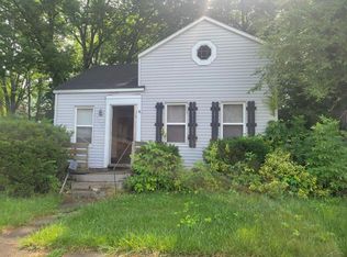 1032 S Woodbridge St, Saginaw, MI 48602