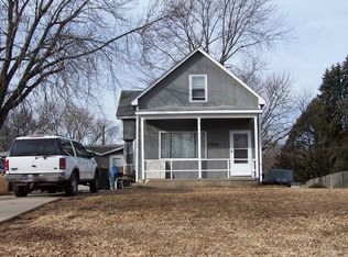 6908 N 56th St, Omaha, NE 68152