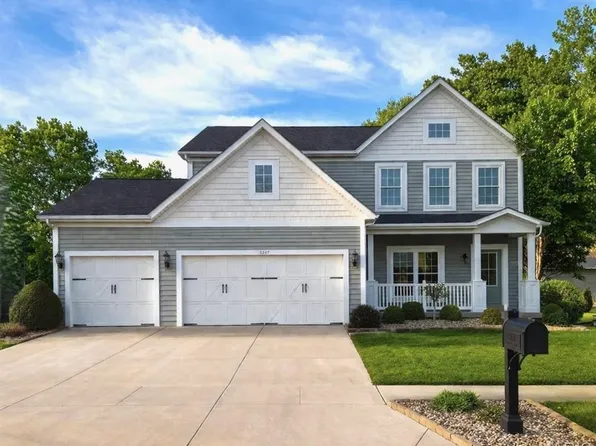 3207 Stowe Lndg, Saint Charles, MO 63301