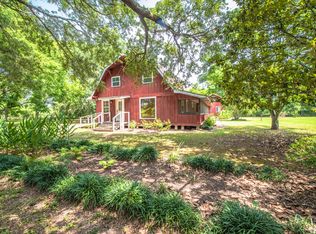1100 Begnaud Rd, Arnaudville, LA 70512