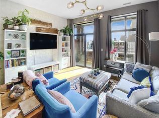 4420 N Clark St APT 303, Chicago, IL 60640